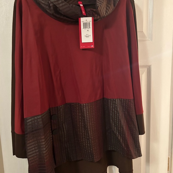 Closet Clean Out 2 piece Pants Suit - Picture 1 of 2